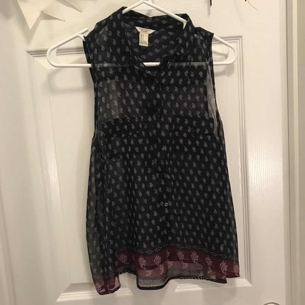 Blouse Button Up!